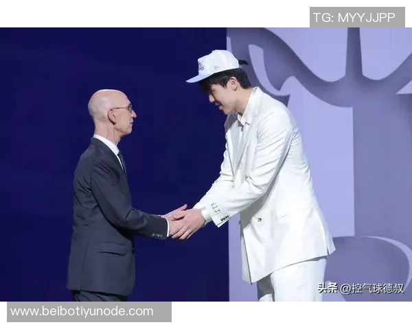 媒体人分析杨瀚森连续三场未出场原因首轮秀表现机会普遍不足